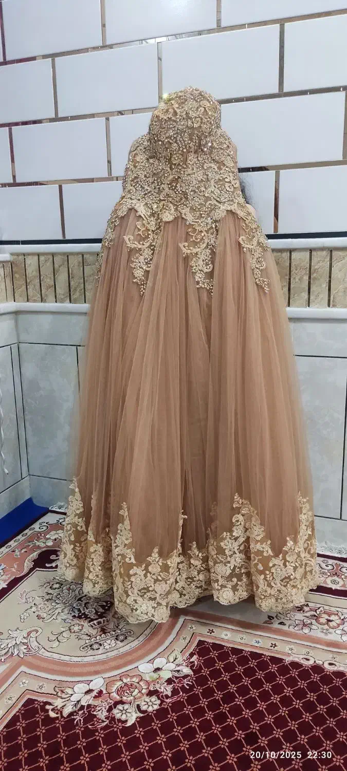 لباس مجلسی زنانه|لباس|لار, |دیوار