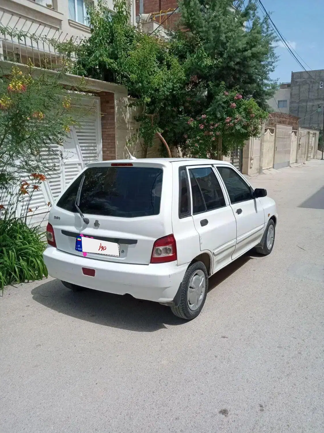 ۱۱۱مدل۹۳|خودرو سواری و وانت|بجنورد, |دیوار