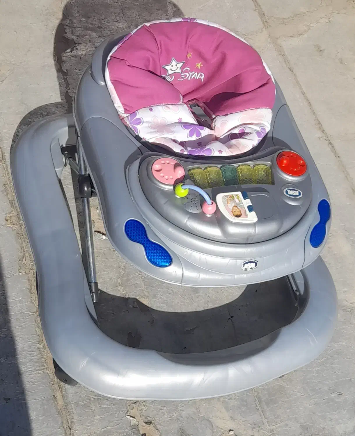 فروش لوازم نوزاد|اسباب و اثاث بچه|الیگودرز, |دیوار