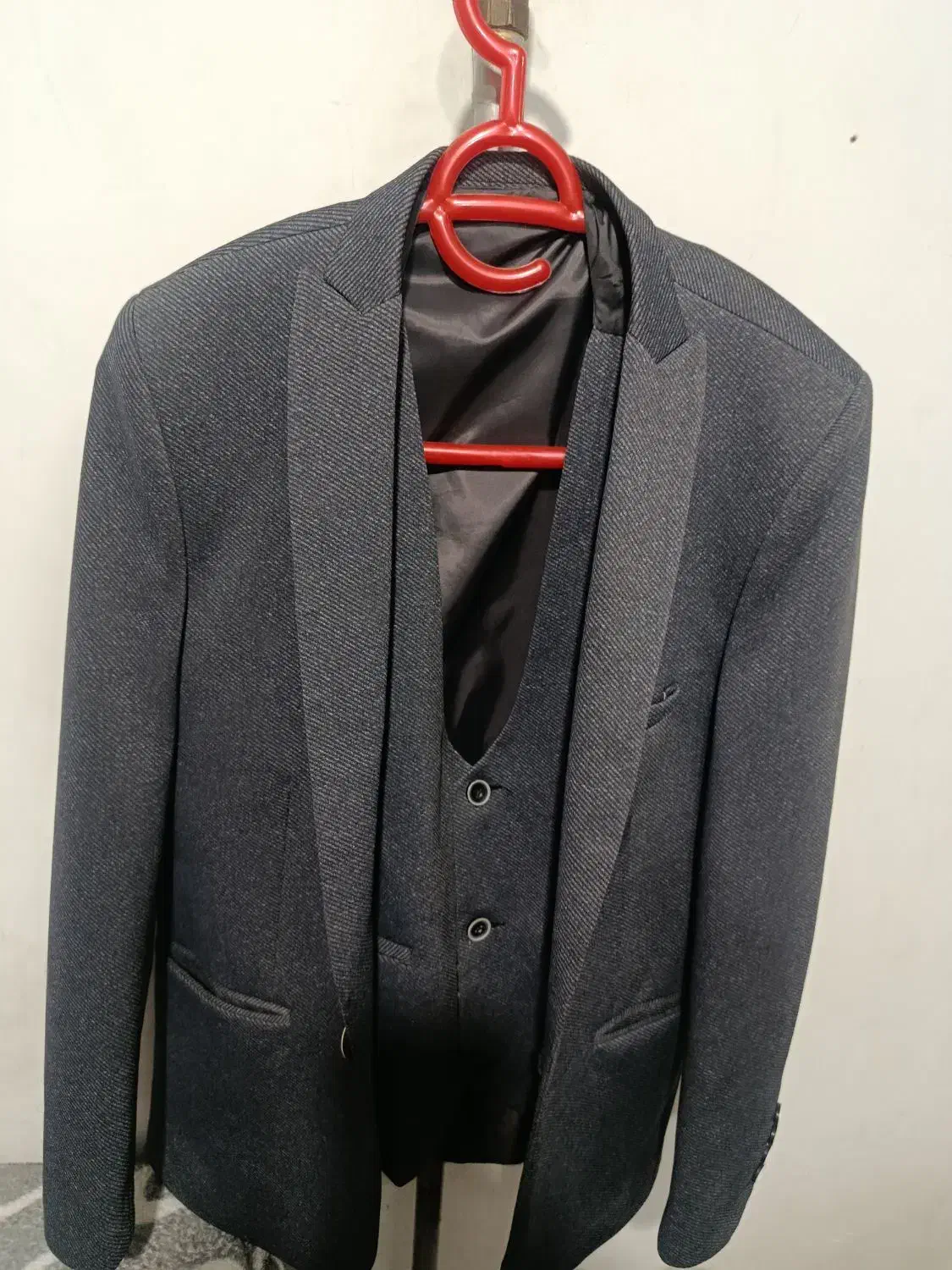 کت و جلیقه|لباس|نوشین شهر, |دیوار