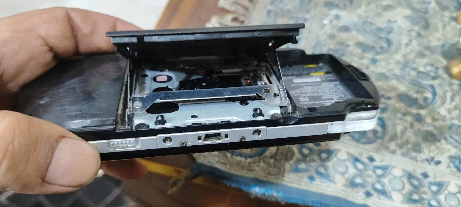 psp 3000 sony|کنسول، بازی ویدئویی و آنلاین|کرج, مصباح|دیوار