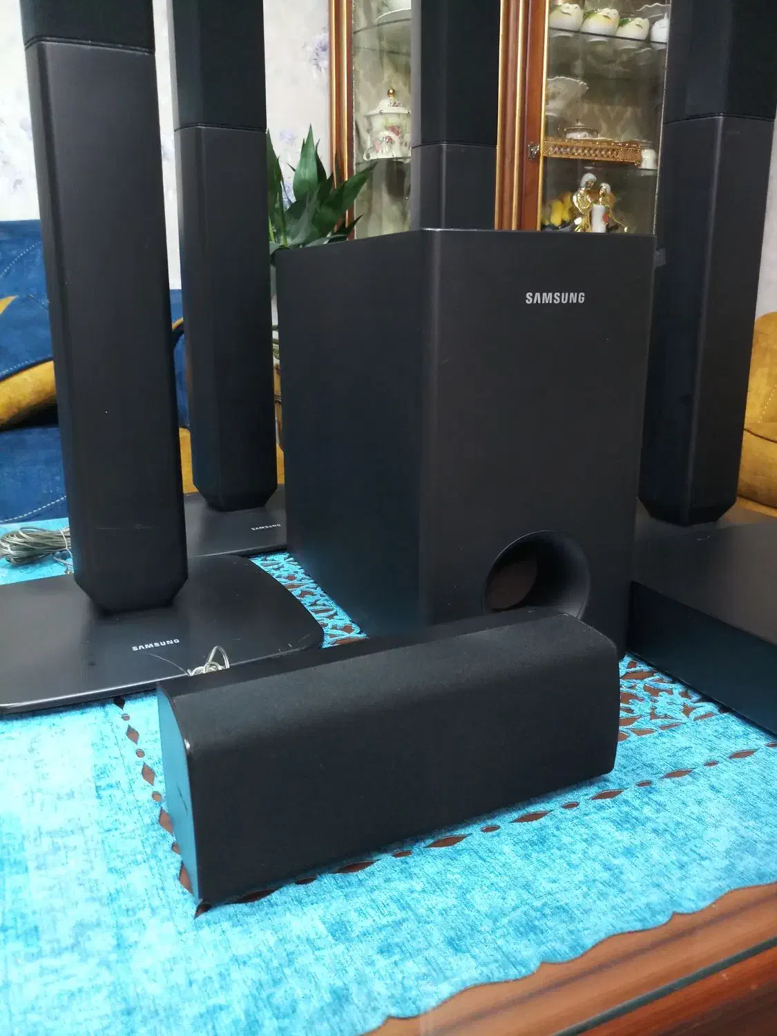 سینما خانوادگی|سیستم صوتی خانگی|اندیشه, اندیشه فاز ۴|دیوار