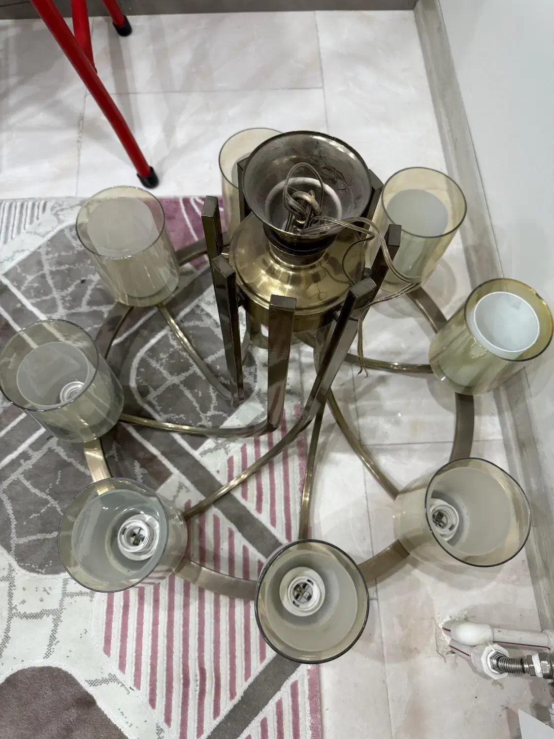 لوستر ۸ شاخه|لوستر و چراغ آویز|پردیس, فاز ۲|دیوار