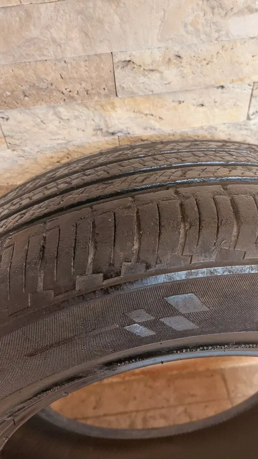 لاستیک جی تی 215/65/16|قطعات یدکی و لوازم جانبی|رشت, دروازه لاکان|دیوار