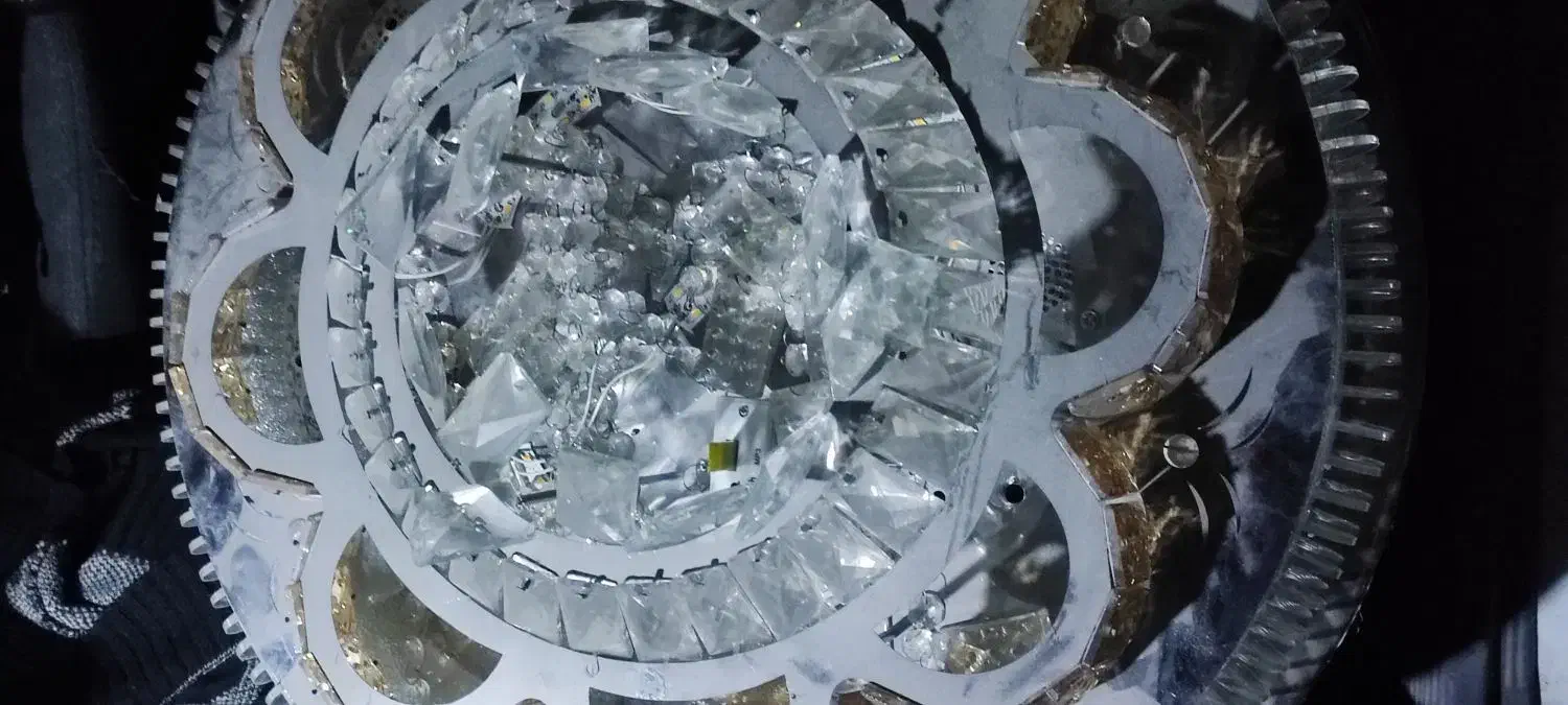 لوستر|لوستر و چراغ آویز|خمینی‌شهر, |دیوار