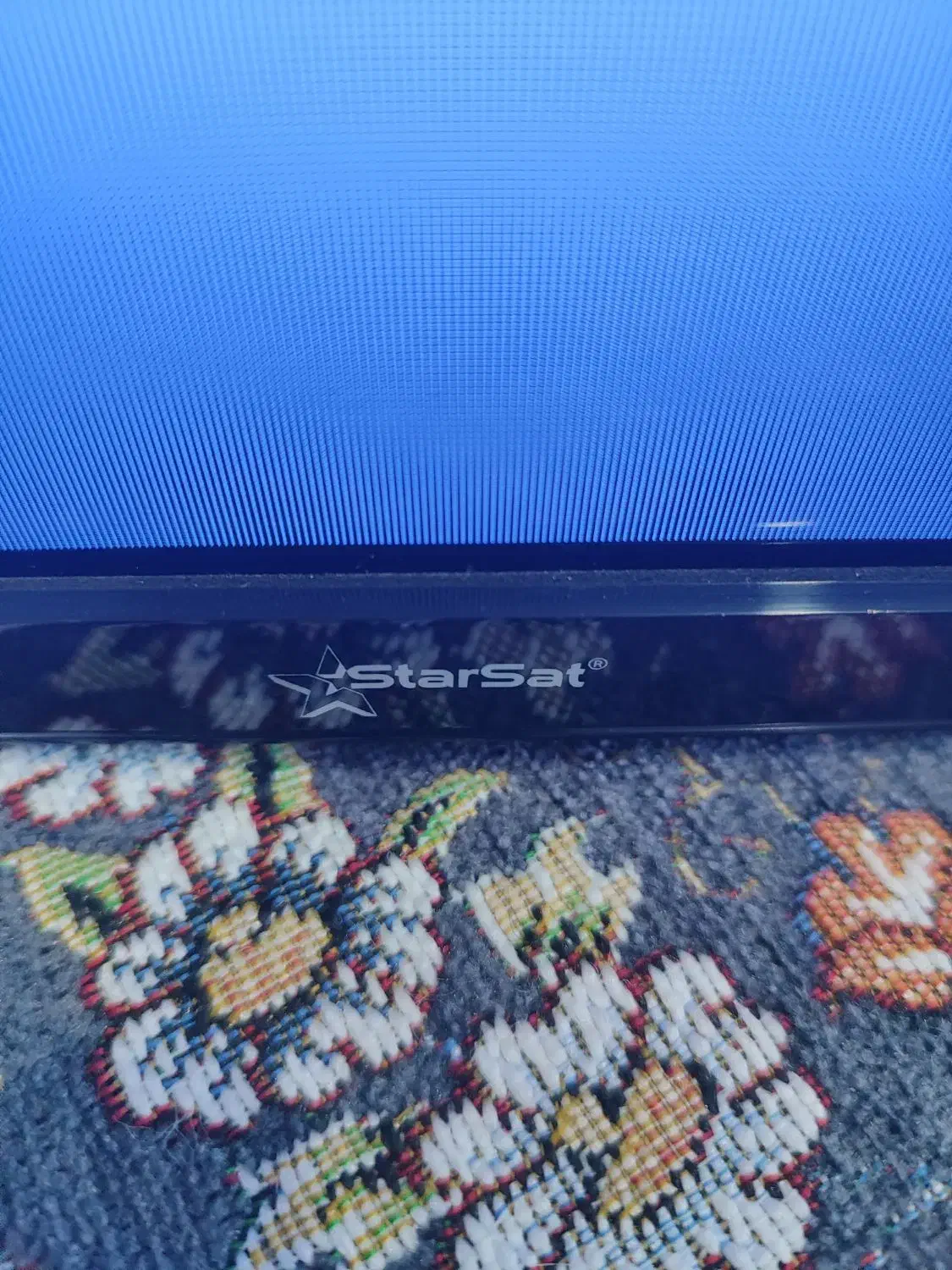 تلفزیون|تلویزیون و پروژکتور|باوی, |دیوار