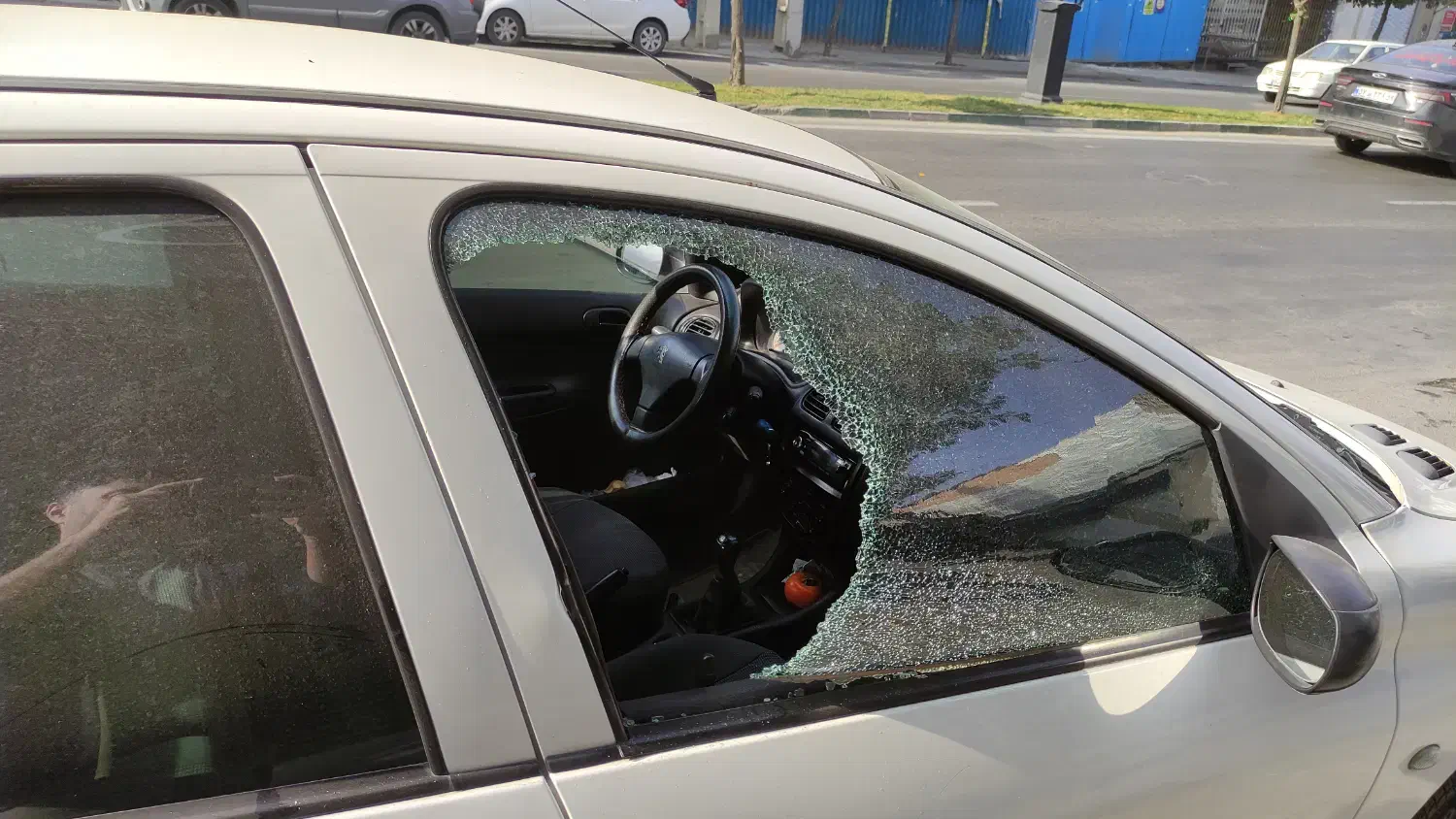 مدارک در کیف لب تاب مشکی|اشیا|گرگان, |دیوار