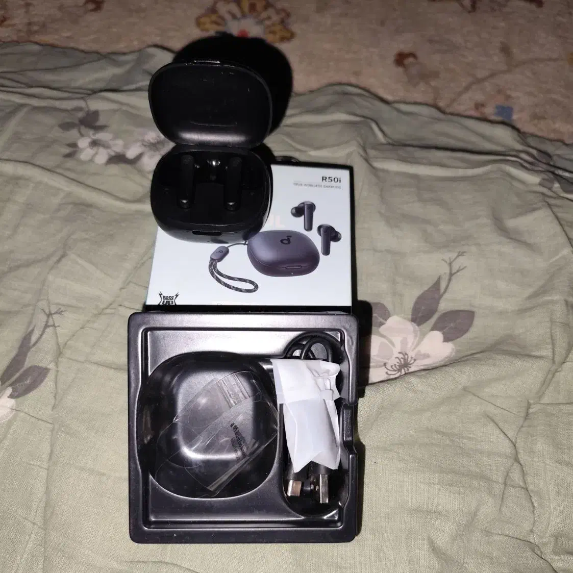 هندزفری بلوتوث Anker r50i|لوازم جانبی موبایل و تبلت|کرج, کیانمهر|دیوار