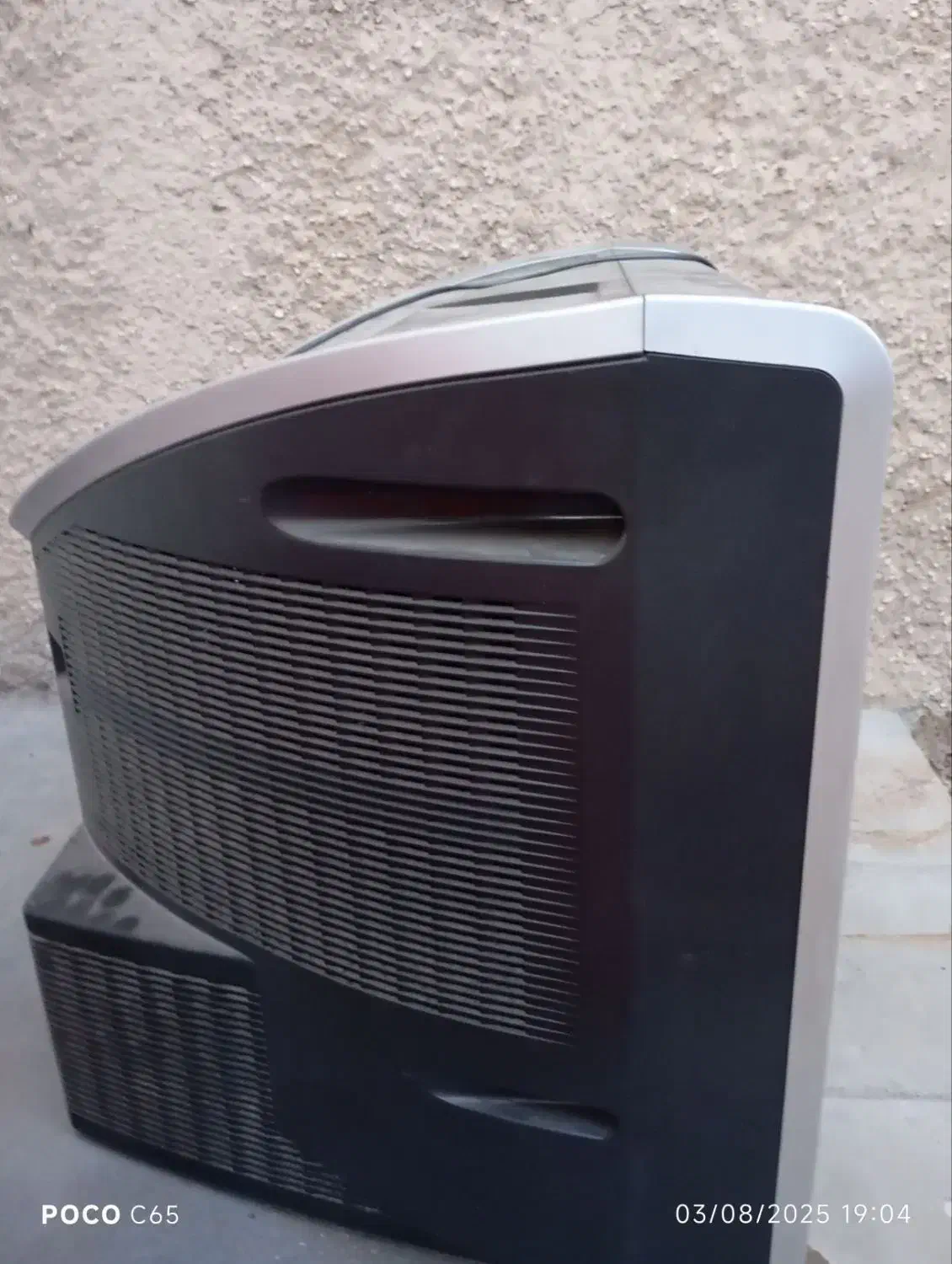 ۲ عدد تلویزیون قدیمی|تلویزیون و پروژکتور|شاهین‌شهر, عطار|دیوار