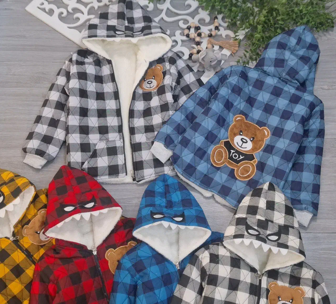 پوشاک|لباس|مشهد, موعود|دیوار