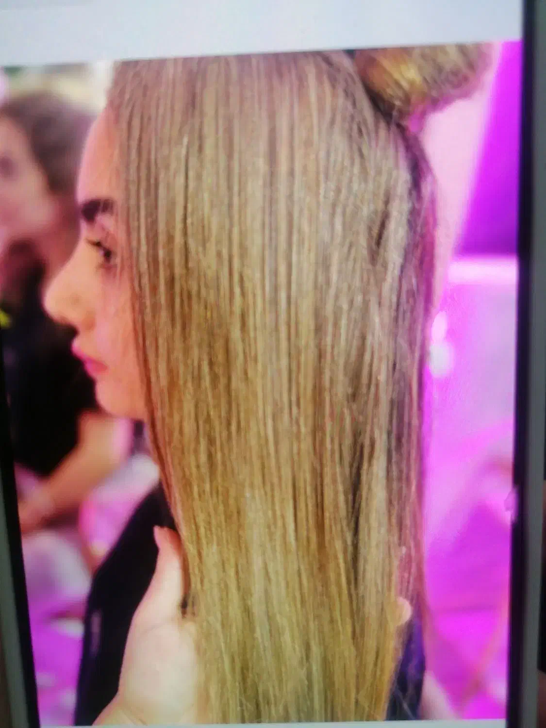 تخفیف ویژه 50%کلیه خدمات سالن زیبایی|خدمات آرایشگری و زیبایی|ساری, |دیوار