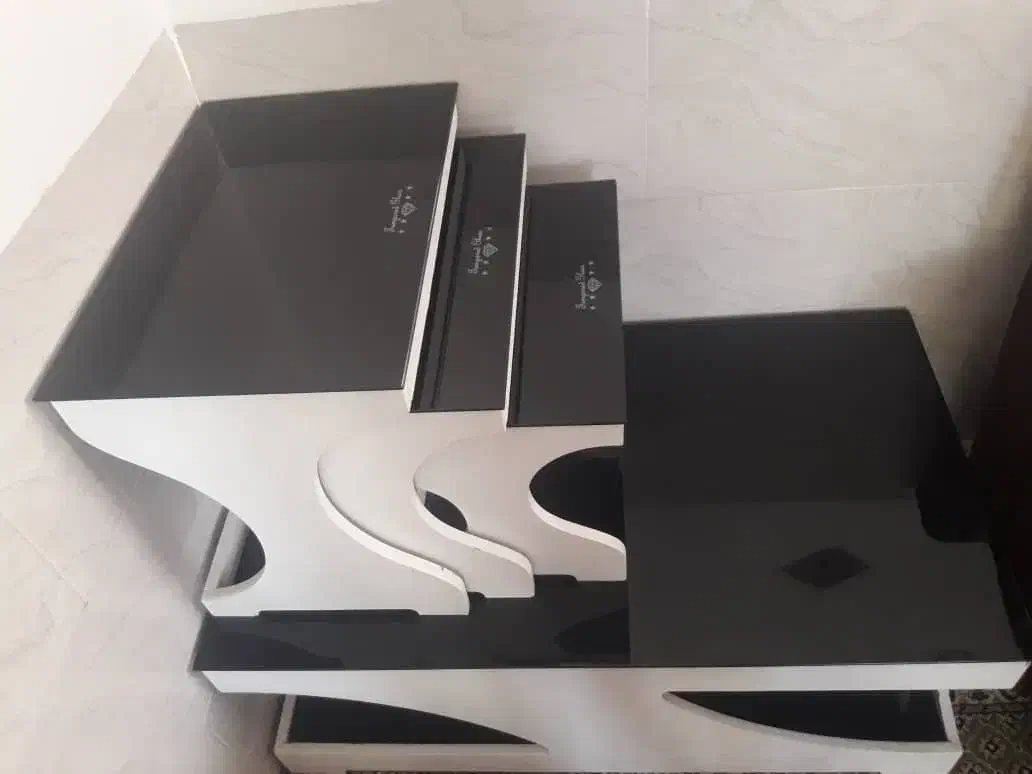 فروش میز  و گل میز|مبلمان خانگی و میز عسلی|استهبان, |دیوار