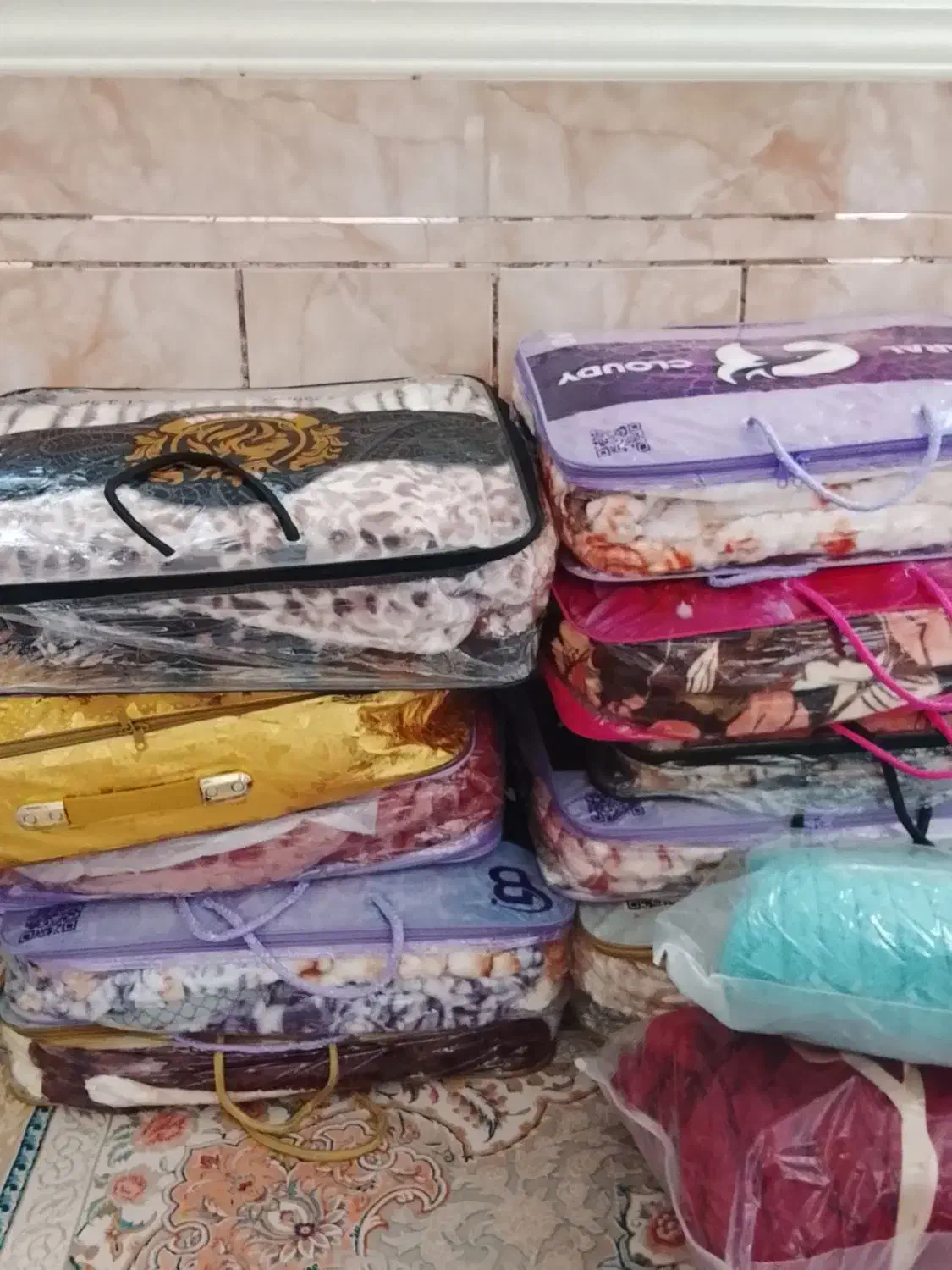 انواع پتو حوله وپتو فرش|رختخواب، بالش، پتو|ایذه, |دیوار