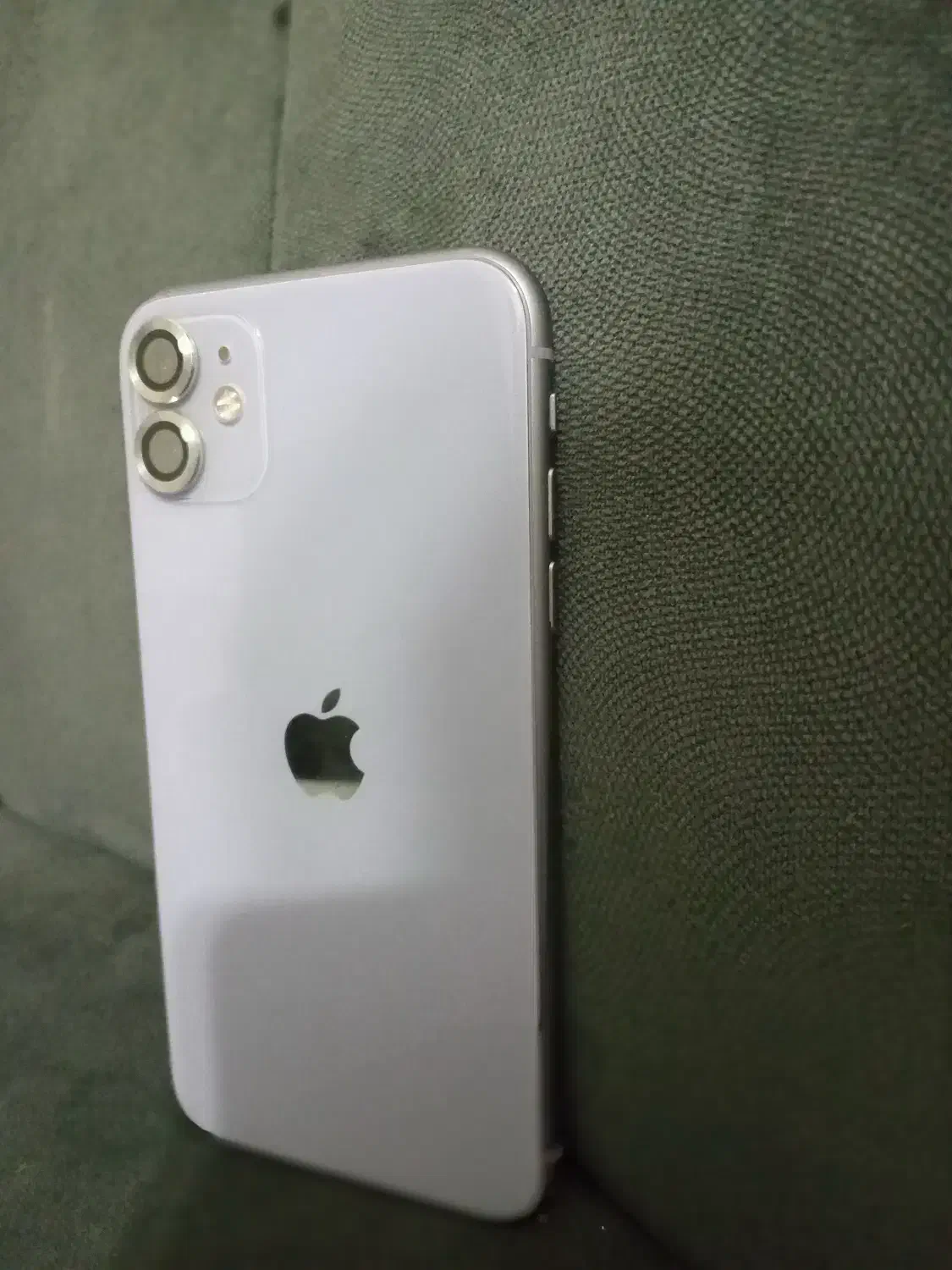 ایفون ۱۱ نرمال ۶۴ گیگ|موبایل|لاهیجان, انقلاب|دیوار