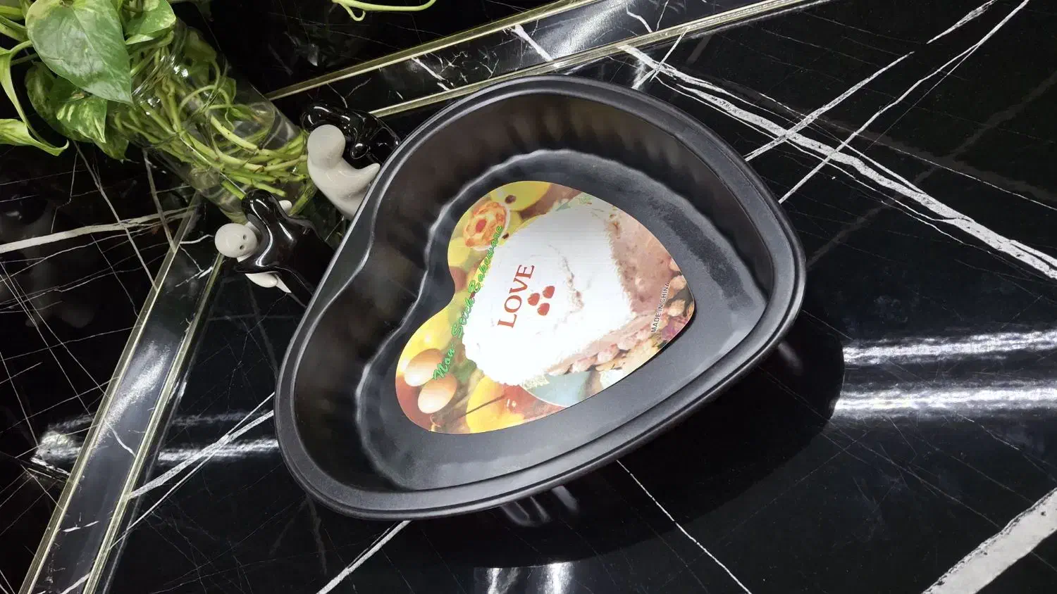 قالب کیک|ظروف پختوپز|مراغه, |دیوار