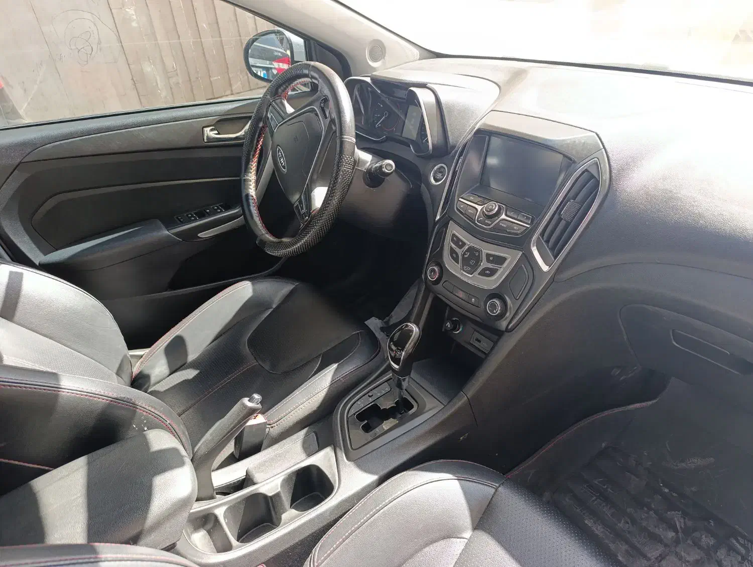 چری آریزو 5 تمیز مدل 1400 داشبورد قدیم|خودرو سواری و وانت|اصفهان, آفاران|دیوار