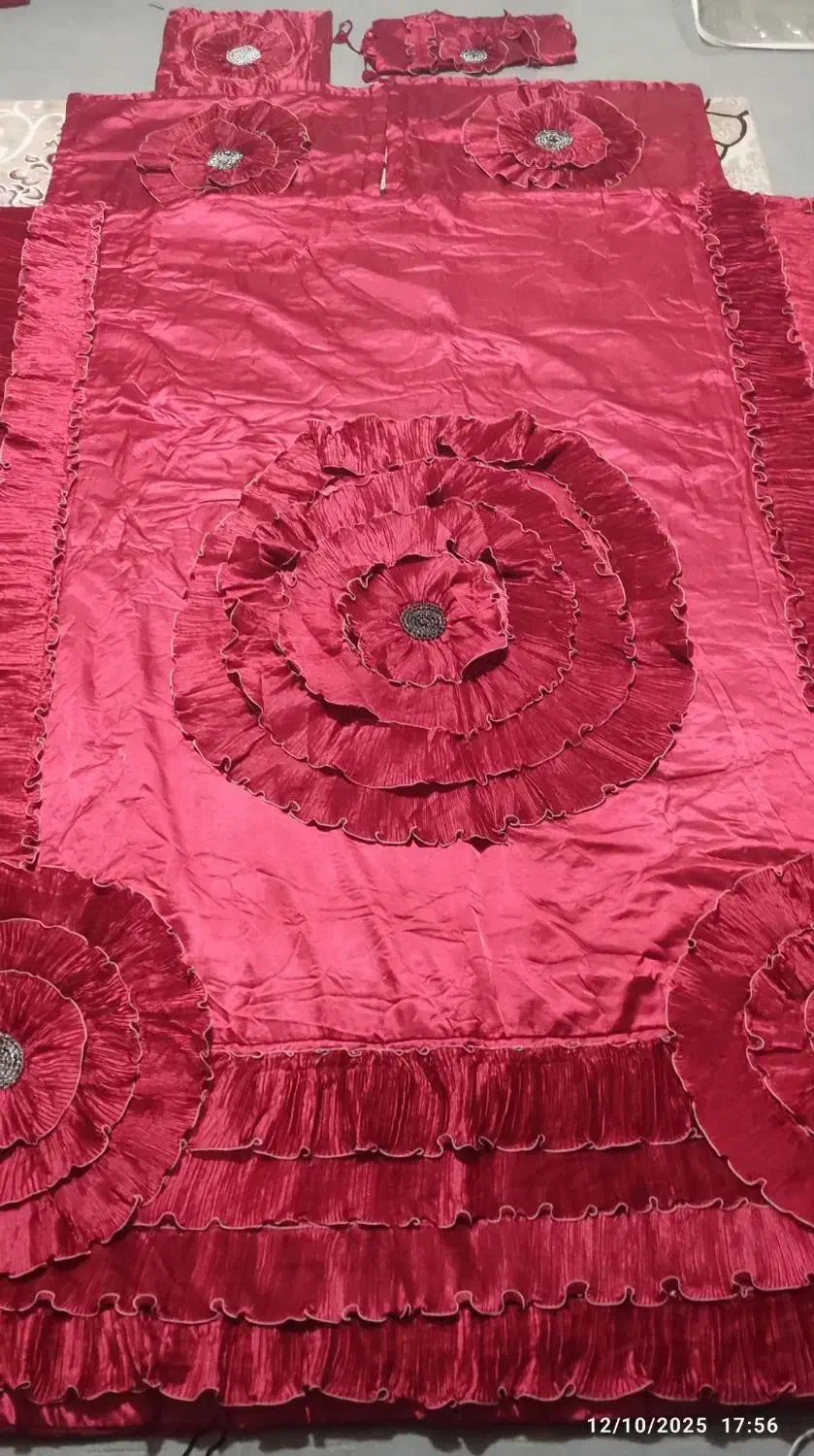 رو تختی ساتن قرمز|سرویس روتختی|مشهد, رسالت|دیوار