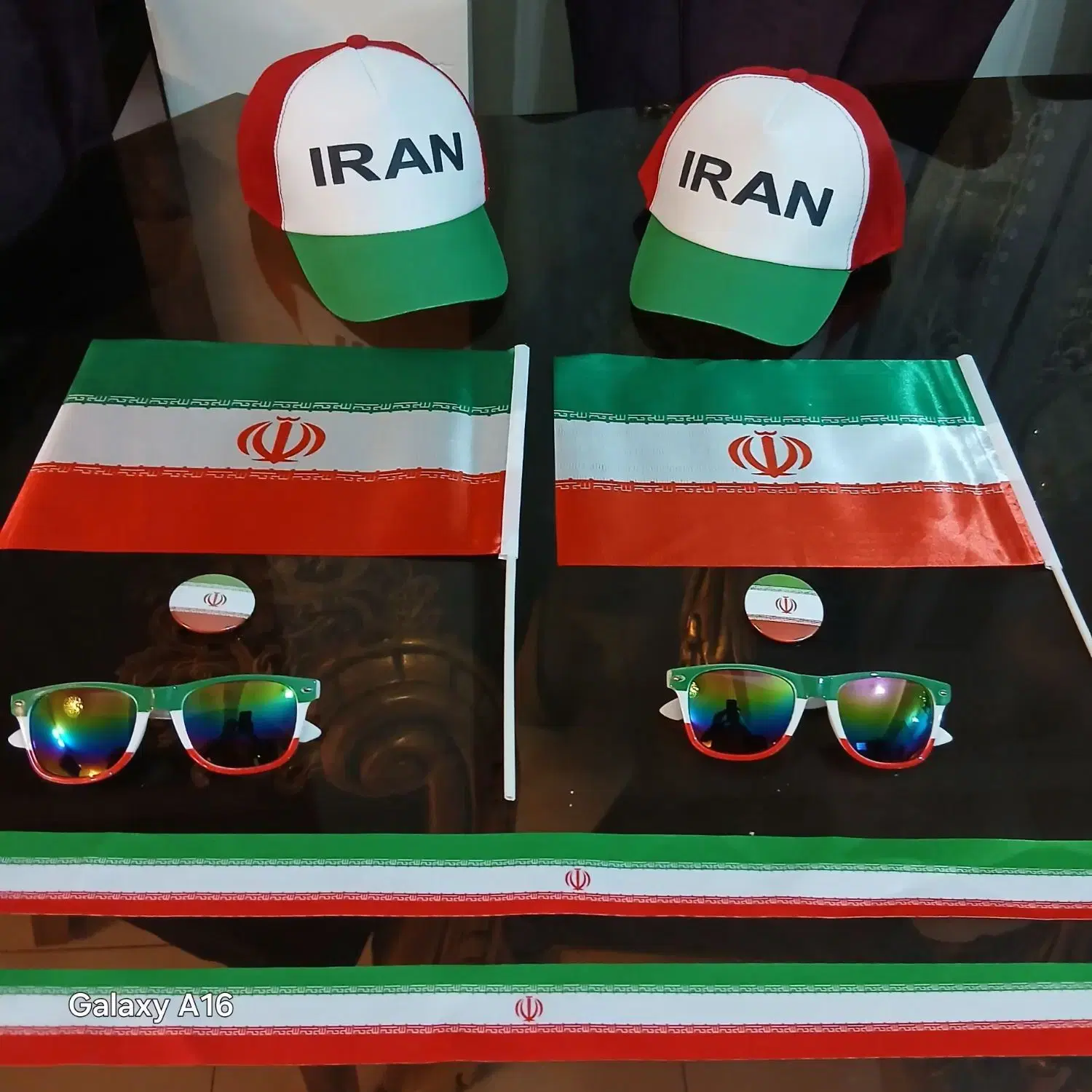 پرچم ایران|لوازم التحریر|تربت جام, پاسداران|دیوار