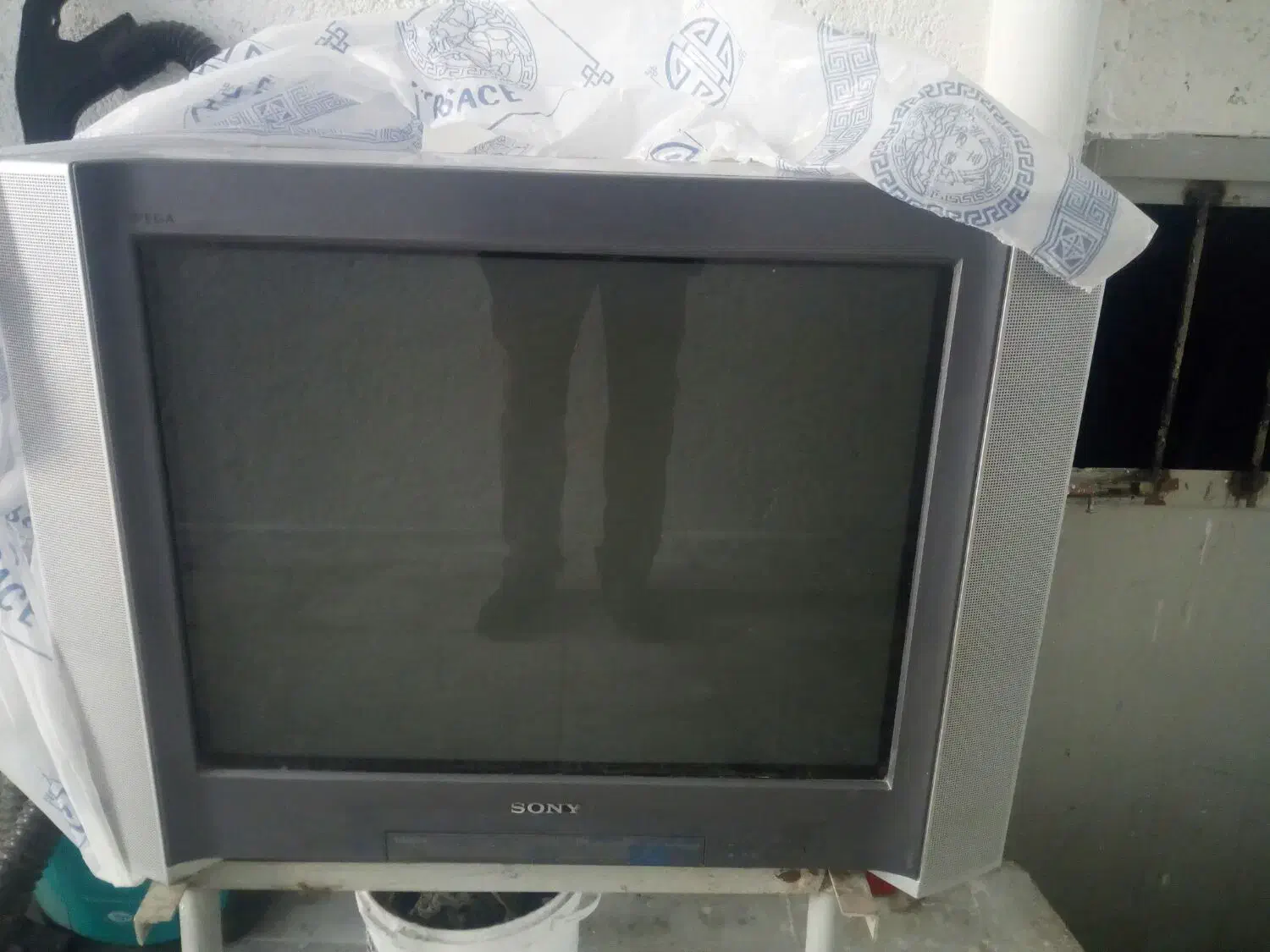 تلویزیون.|تلویزیون و پروژکتور|قزوین, |دیوار