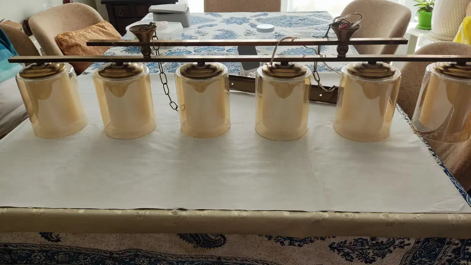 لوستر برنز ۶شاخه نو|لوستر و چراغ آویز|اصفهان, کوی ولی عصر|دیوار