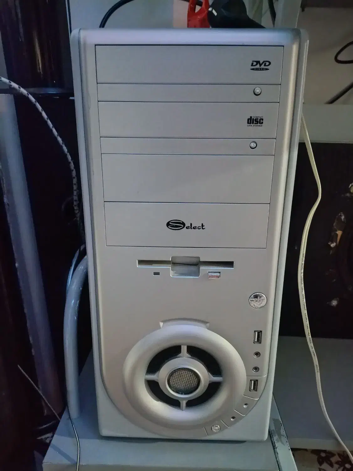 کامپیوتر رومیزی|رایانه رومیزی|مشگین شهر, |دیوار