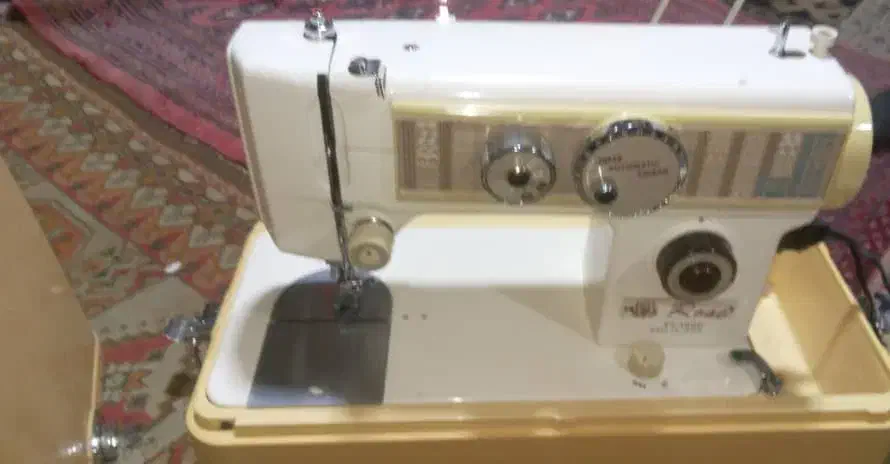 چرخ خیاطی رز ژاپن|چرخ خیاطی و ریسندگی|رشت, فرزانه|دیوار