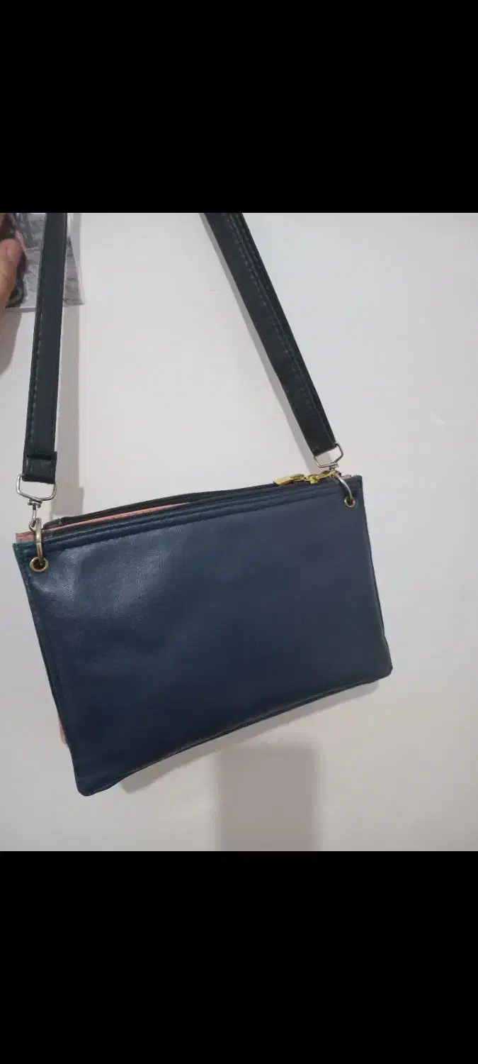 کیف|کیف، کفش، کمربند|دهلران, |دیوار