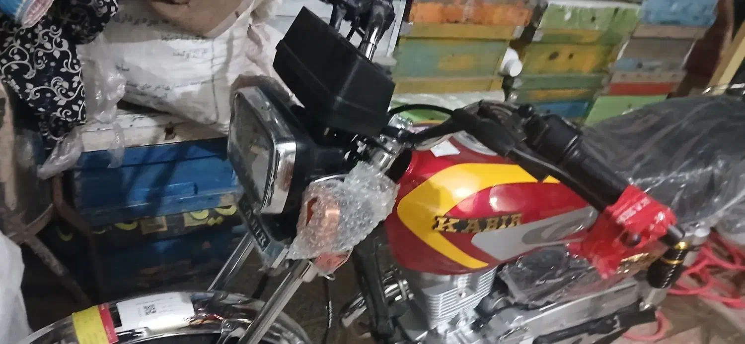 موتور ۲۰۰ خشک کبیر ۱۴۰۴|موتورسیکلت|رابر, |دیوار