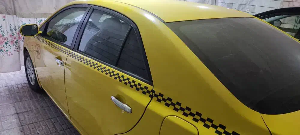 تاکسی اریو اتومات ۹۵|خودرو سواری و وانت|اصفهان, سنبلستان|دیوار