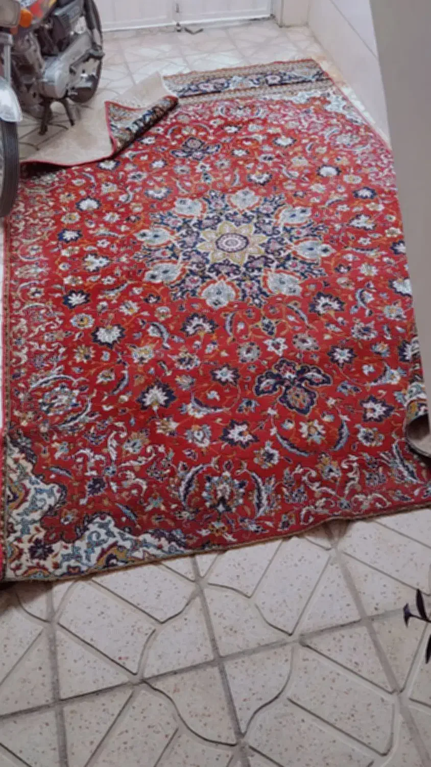 فرش ۱۲و۶متری مفت|فرش|بروجرد, |دیوار