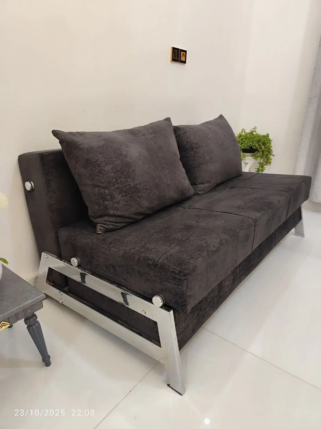 مبل تختخواب شو|مبلمان خانگی و میز عسلی|تربتحیدریه, پایانه مسافربری تربت حیدریه|دیوار