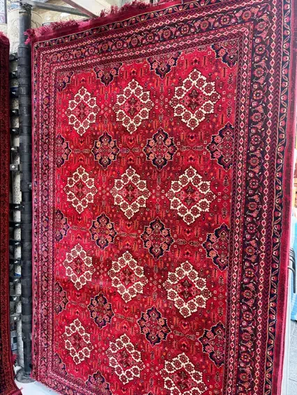 ۴ متری قرمز ۷۰۰ شانه|فرش|تهران, بازار|دیوار