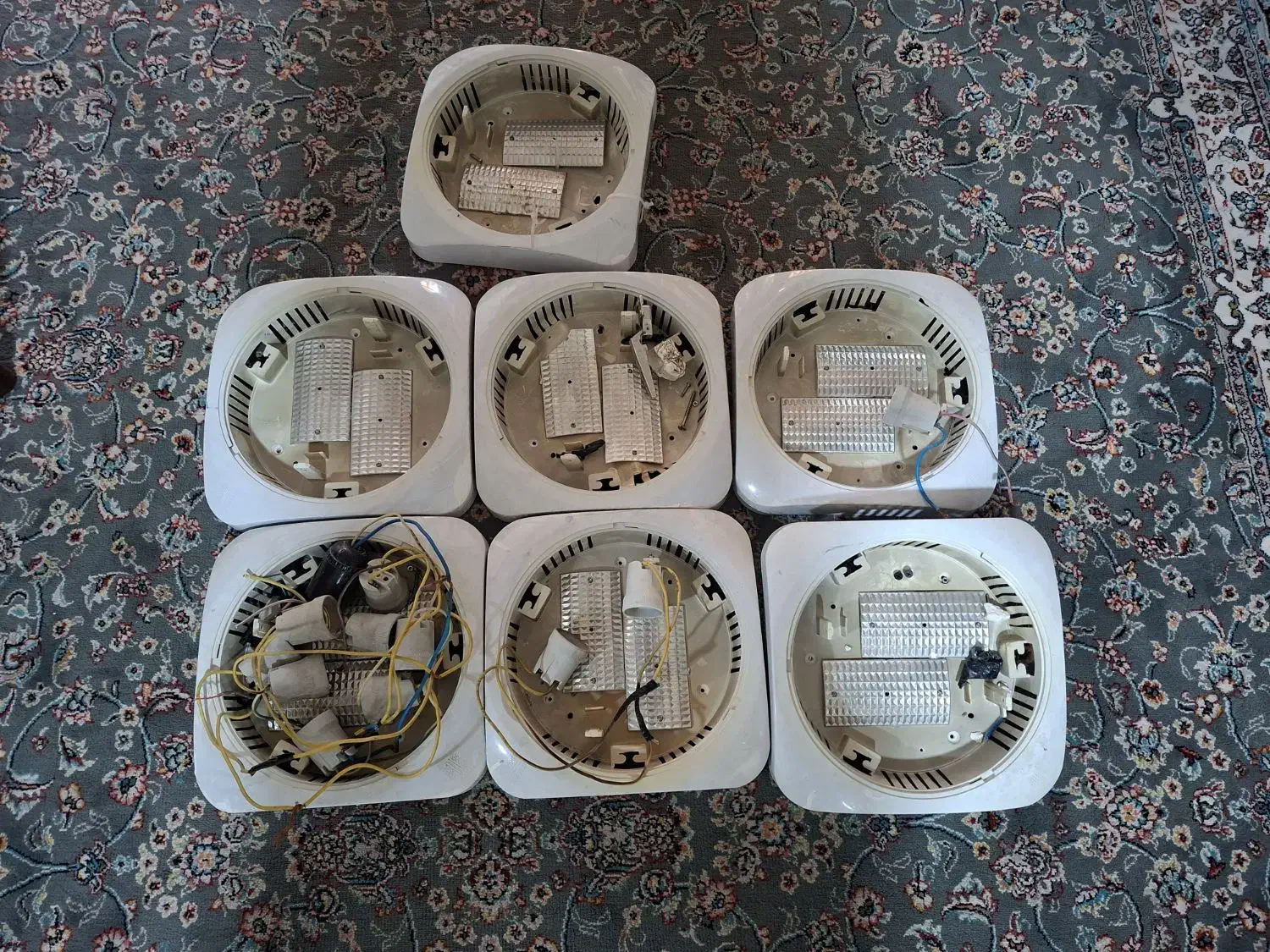 قاب لامپ|لامپ و چراغ|مشهد, شهید هاشمی نژاد|دیوار