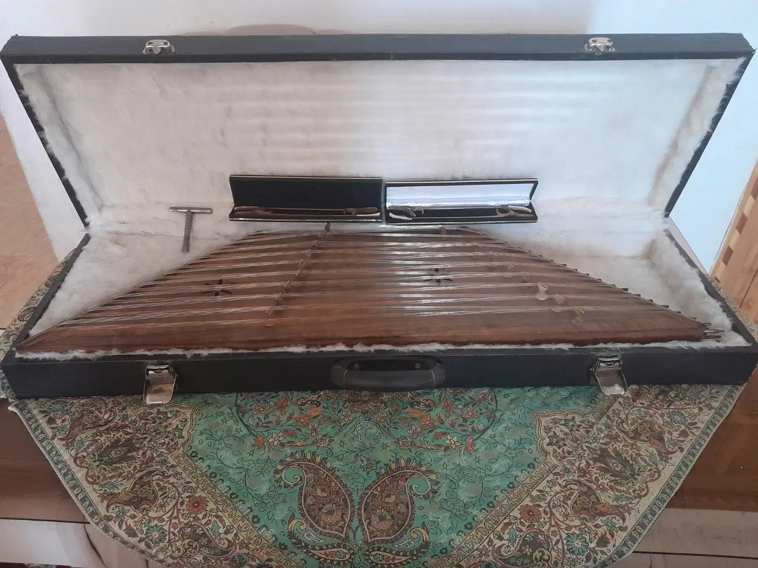 فروش سنتور|سازهای سنتی|شیراز, ده پیاله|دیوار