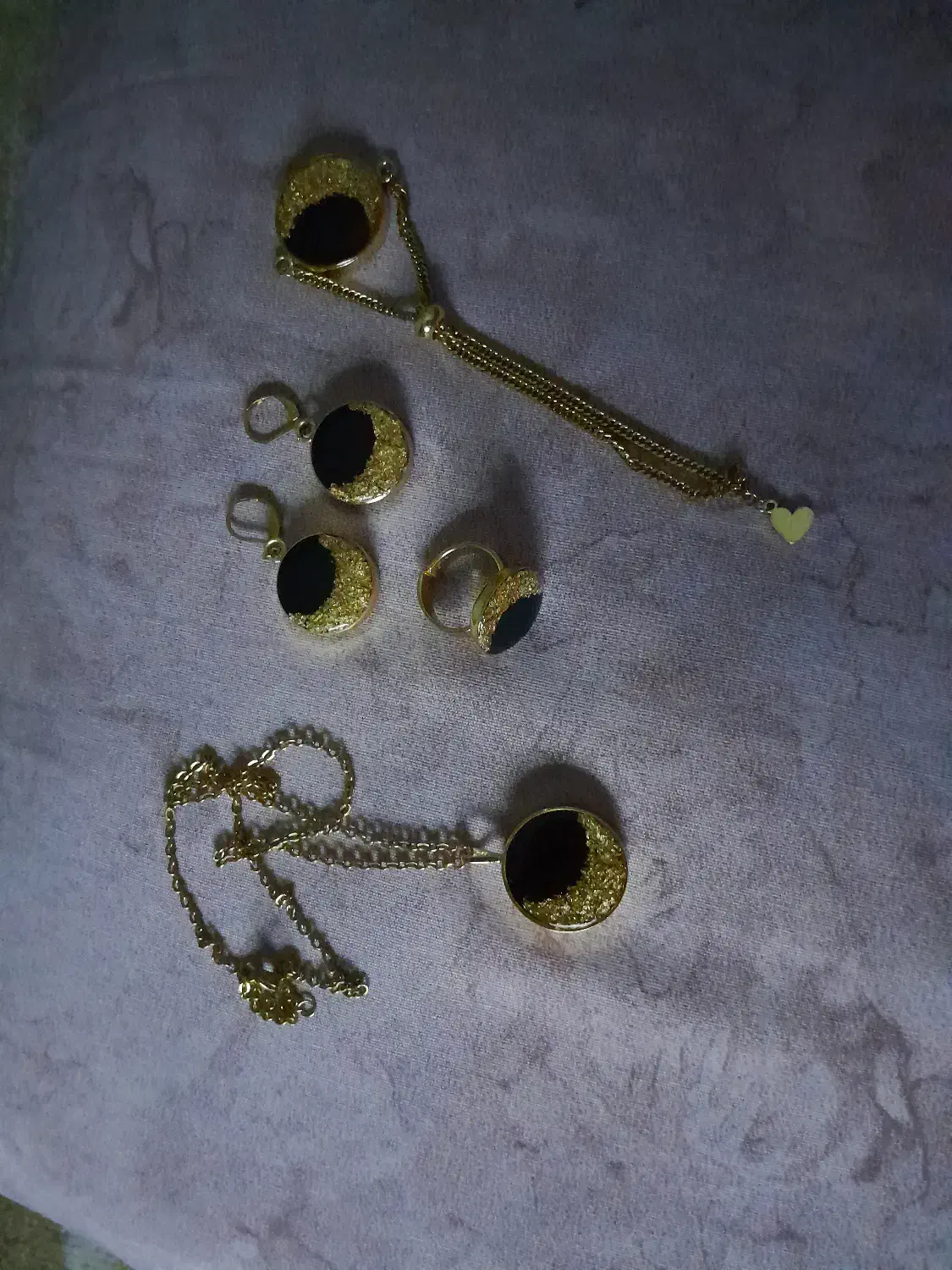 سِت کامل رزینی|زیورآلات و اکسسوری|شاهینشهر, گرگاب|دیوار