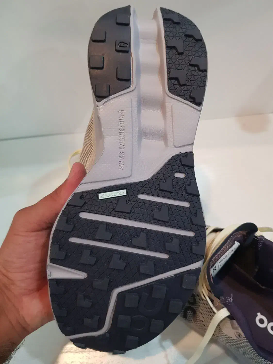 کفش OC سایز ۴۳ اصل ویتنام .نو نو|کیف، کفش، کمربند|سنندج, |دیوار