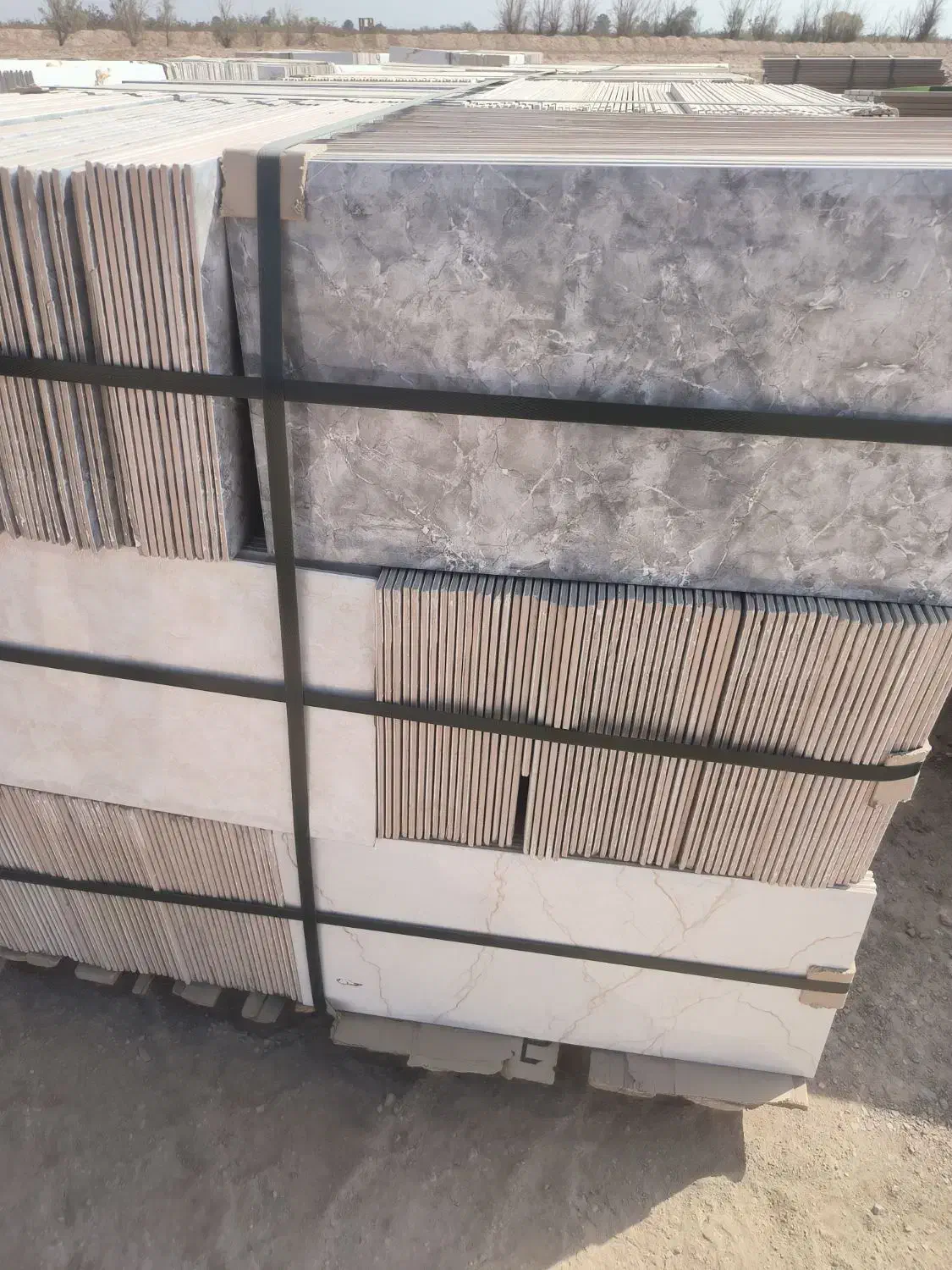 انواع و اقسام کاشیهای شرینکی فله و برشی|مصالح و تجهیزات ساختمان|اردکان, |دیوار