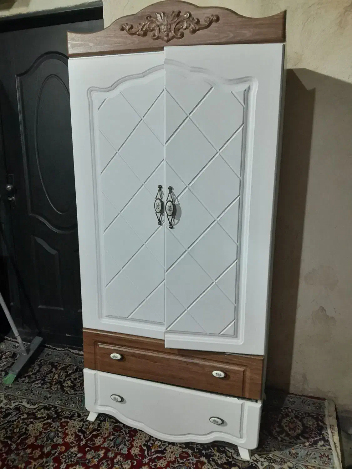 کمد|جاکفشی، کمد، دراور|هشتگرد, سیف آباد|دیوار