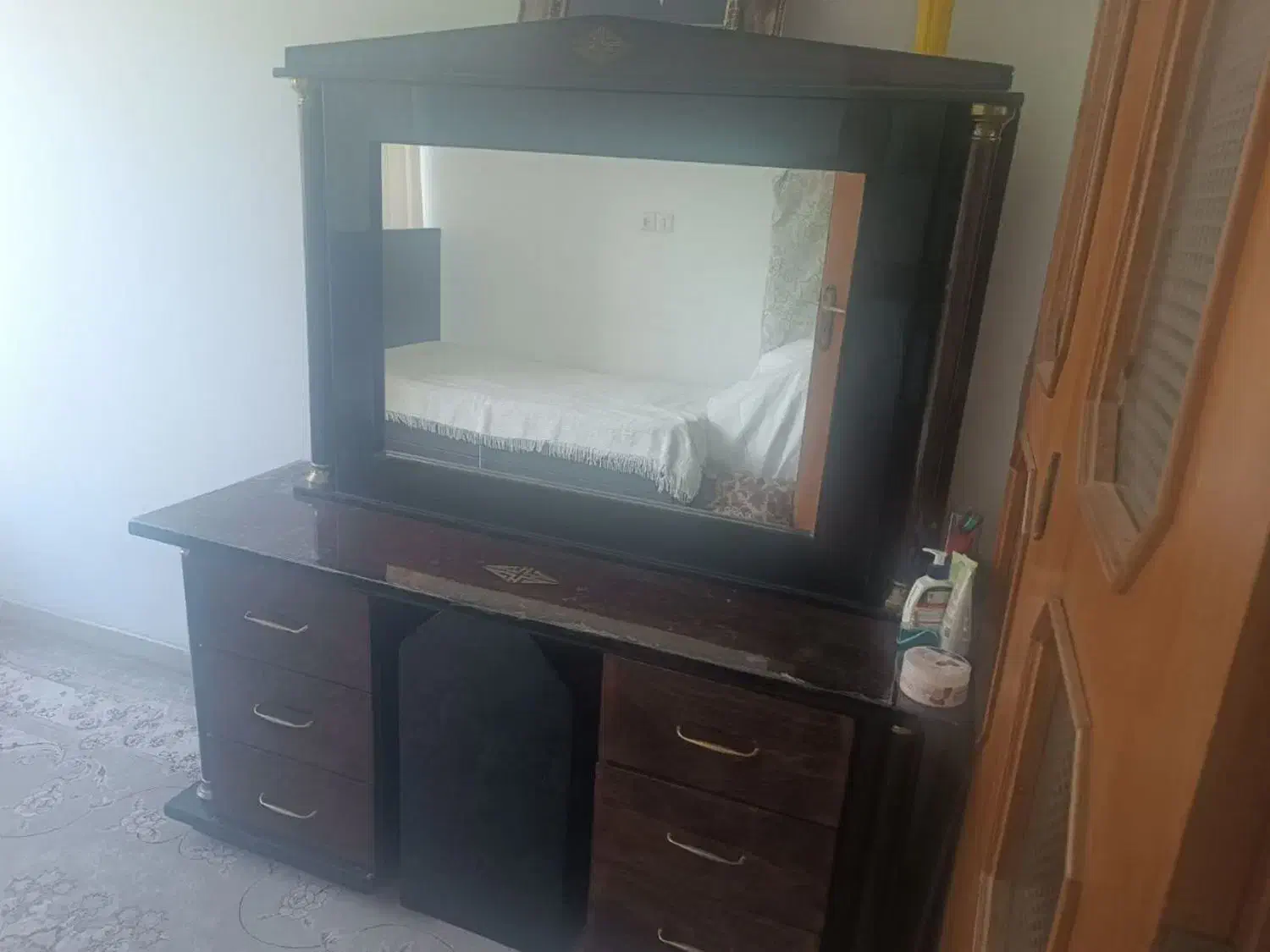 کنسول|بوفه، ویترین، کنسول|قم, شاه احمد قاسم|دیوار