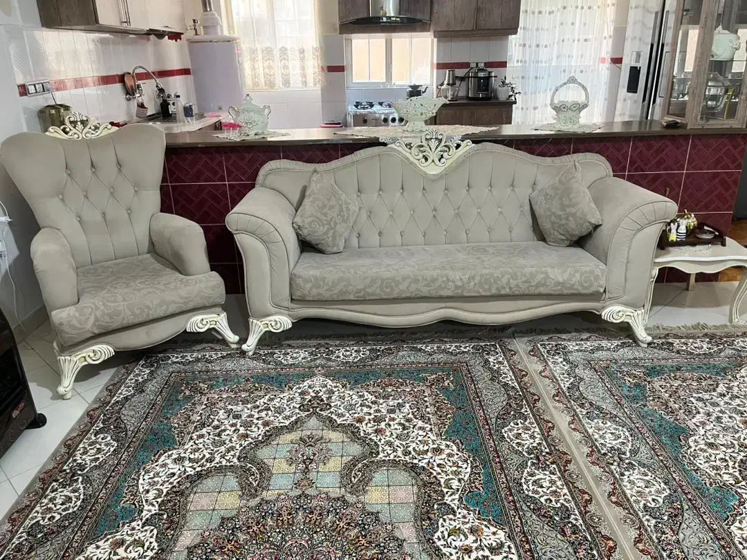 مبل وساعت|مبلمان خانگی و میز عسلی|ارومیه, |دیوار