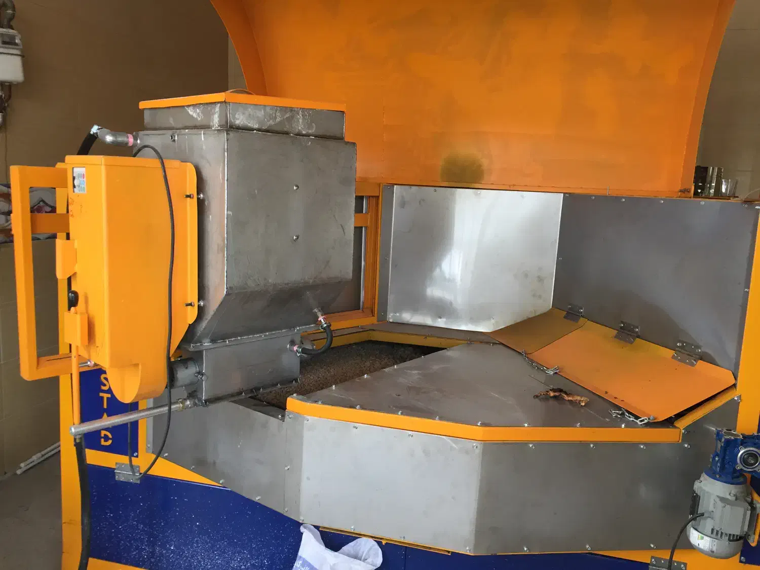 دستگاه سنگک پزی اتوماتیک شنی|ماشینآلات صنعتی|کندوان, |دیوار