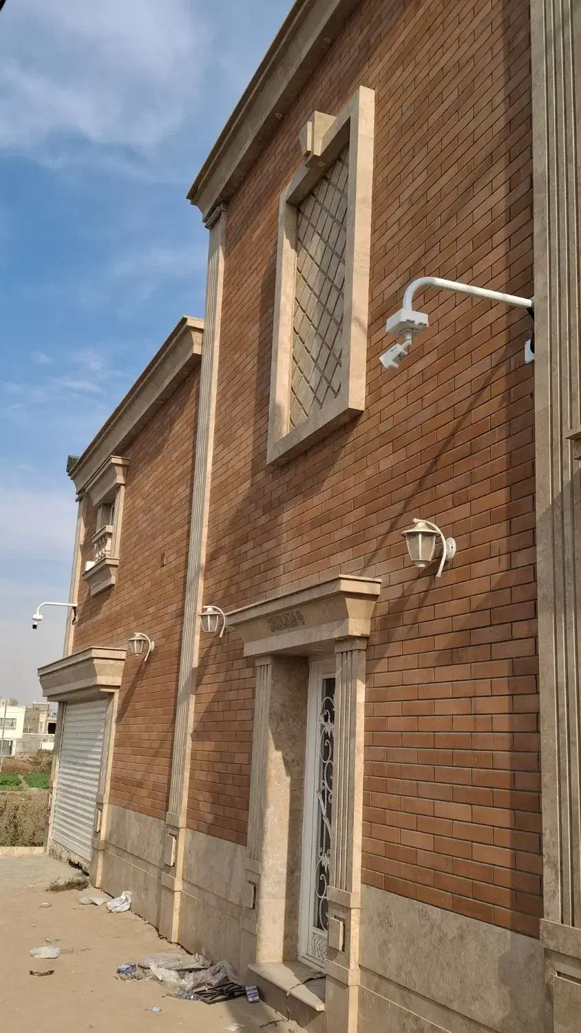 برق ساختمان ونصاب دوربین مداربسته ودزدگیراماکن|خدمات پیشه و مهارت|کاشان, فین بزرگ|دیوار