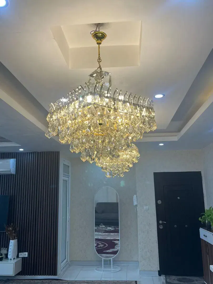 لوستر پذیرایی طلایی|لوستر و چراغ آویز|اهواز, کیانشهر|دیوار