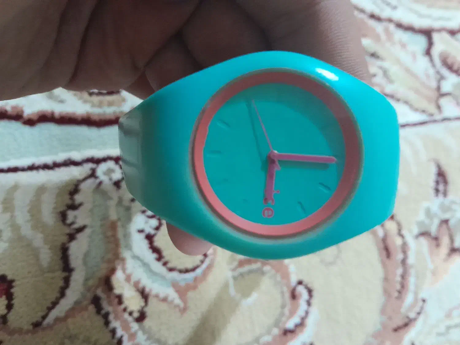 ساعت مچی|ساعت|اشترینان, |دیوار