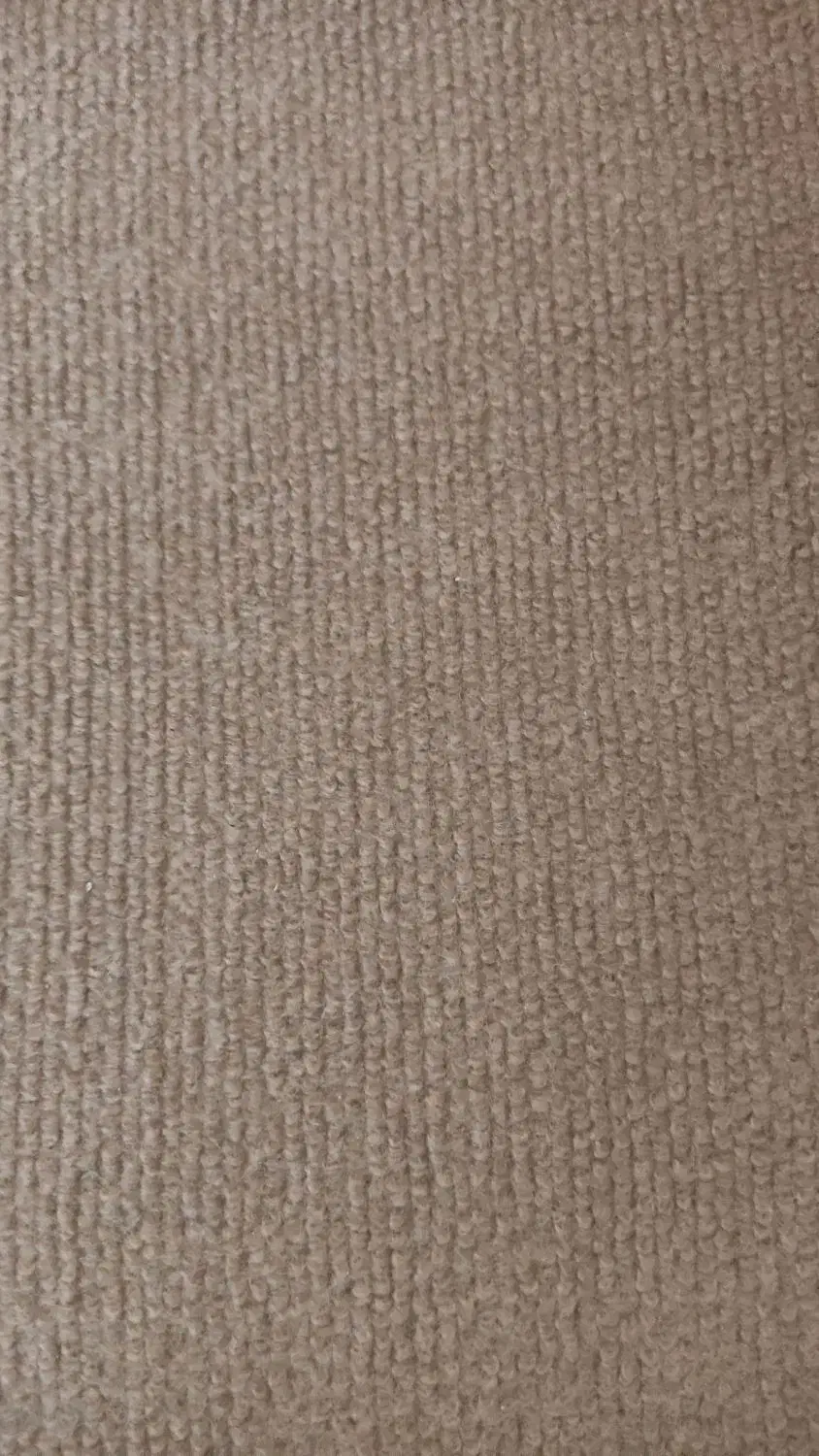 ۲۳متر موکت قهوه‌ای و ۳۹ متر موکت طوسی  در حد نو|موکت|قائم‌شهر, |دیوار