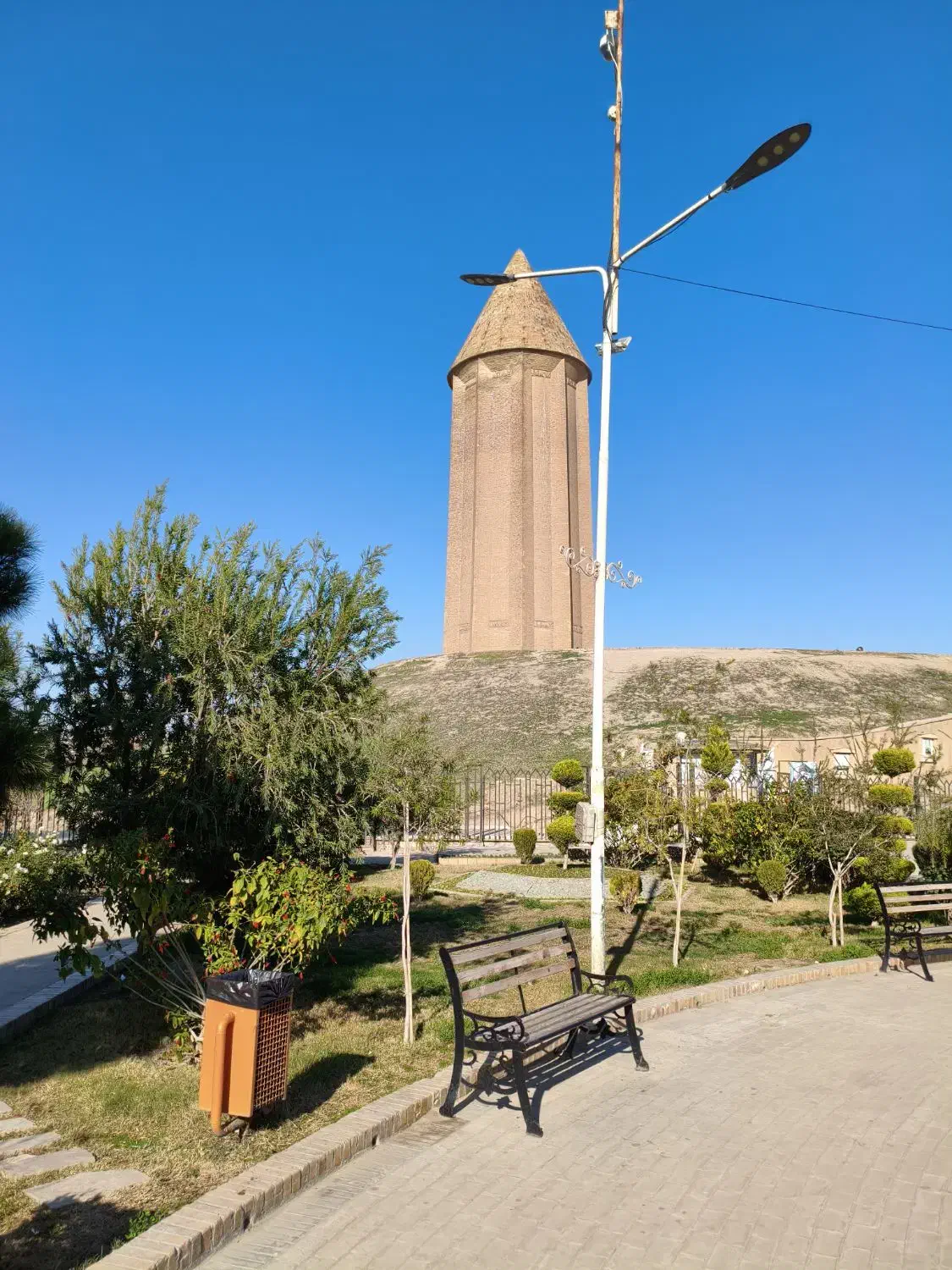 پارتنر گردش|گردهمایی و همایش|هشتگرد, شهرک اداری|دیوار