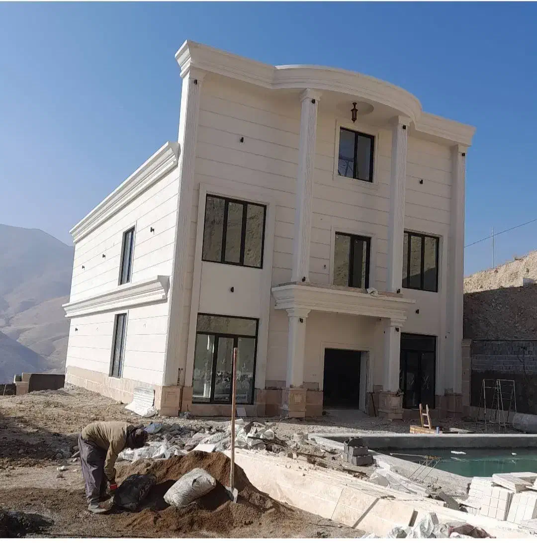 جوشکاری سیار رابیس نما داخل شیروانی نبشی کشی|خدمات پیشه و مهارت|نورآباد, |دیوار