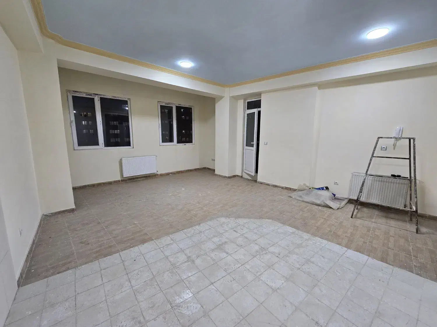 فروش واحد از مجتمع یکتا اول گلشهر|فروش آپارتمان|مراغه, |دیوار