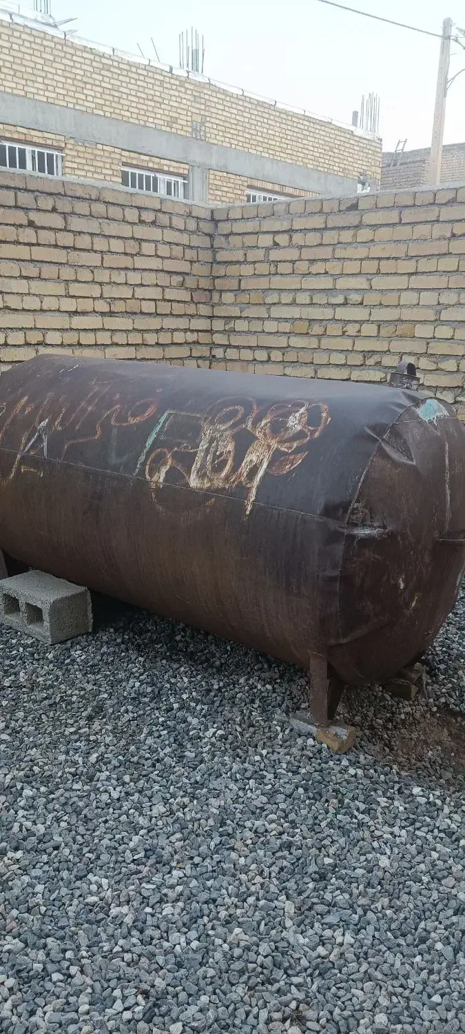 تانکر 2 هزار لیتر 3 میل قیمت 13 میلیون|مصالح و تجهیزات ساختمان|سیلوانه, |دیوار