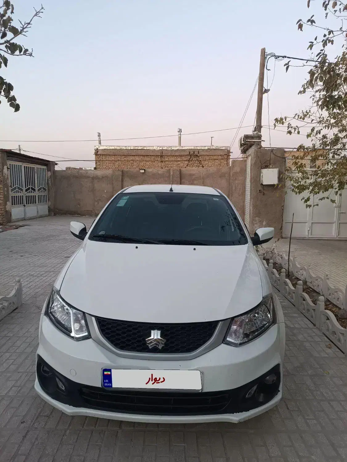 ساینا اس|خودرو سواری و وانت|رشتخوار, |دیوار